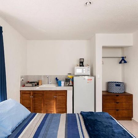 Micro Studio Perfect For Backpackers, Couples, 3 Min Drive To Playa El Nino 坎昆 外观 照片